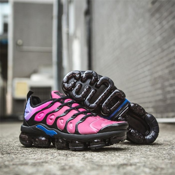 nike vapormax plus size 12
